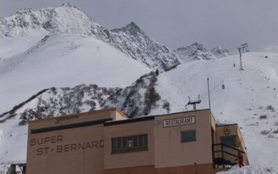 Künstliche Beschneiung in den Skigebieten im Kanton Waadt