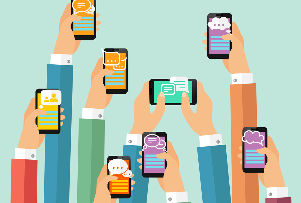 Was sind die aktuellen Trends in der direkten Kommunikation in der Schweizer Hotellerie? Zoom auf Live-Chats und Chatbots.